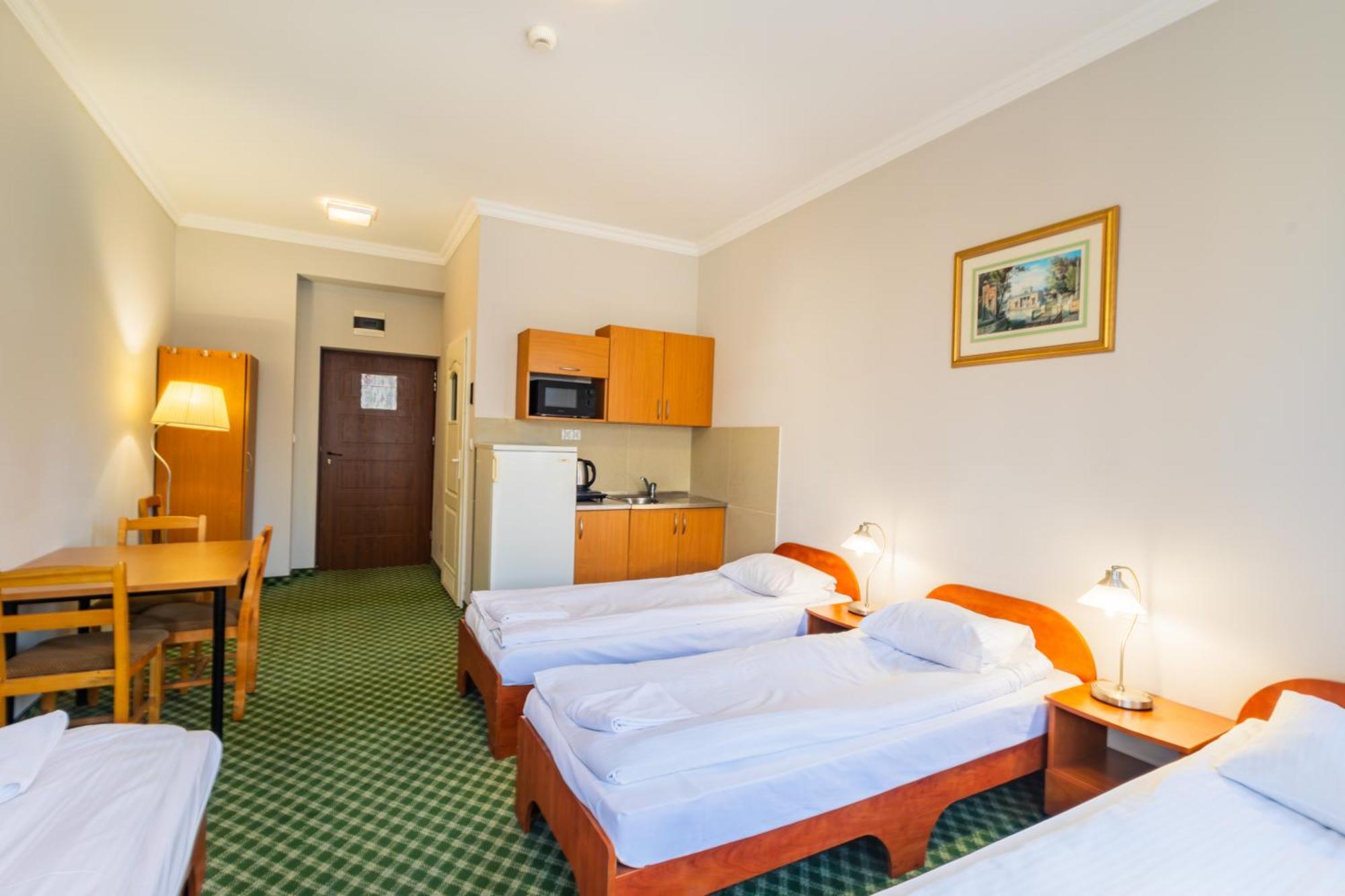 Stadion Aparthotel *
